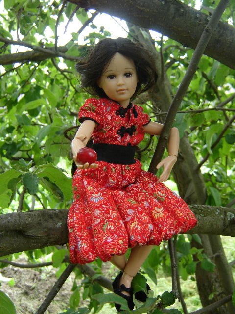 Компромисс: моя первая БЖД: Люси - Senson doll, в гостях на даче