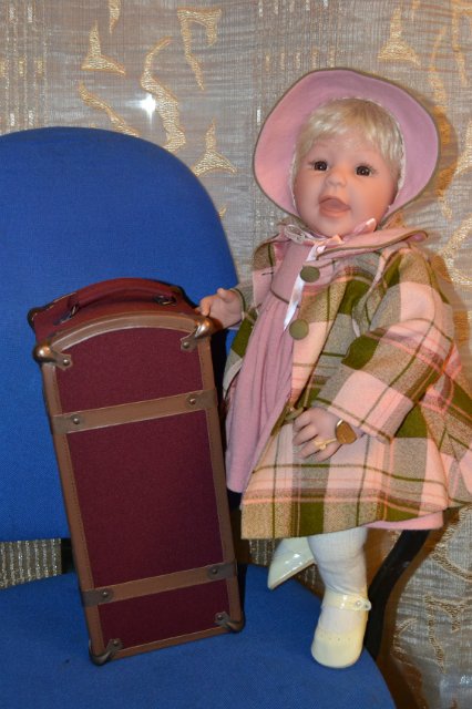 Дом-саквояж для малышки-мулатки от Ли Миддлтон