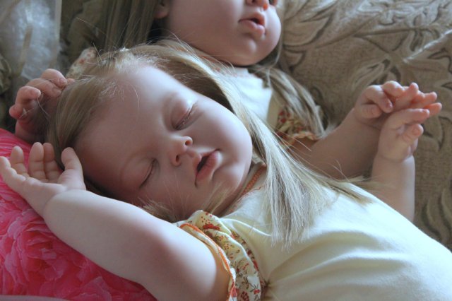 Сестенки Арианночки. Куколки реборн Виктории Вишни