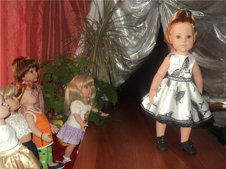 Девчушки любят наряжаться! Наряды для кукол Готц и не только
