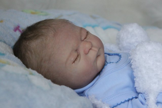 Спящий малышок Жульенчик. Куколка реборн Вишни Виктории