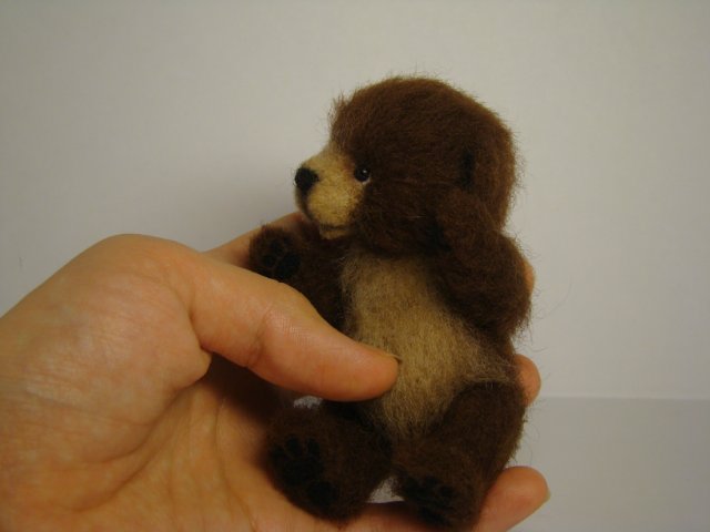 Мишка косолапый по лесу идет. Игрушки валянием из шерсти (фото 9)