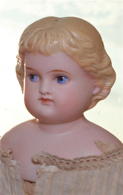 Моя паросская куколка. Antique Parian Doll (фото 4)