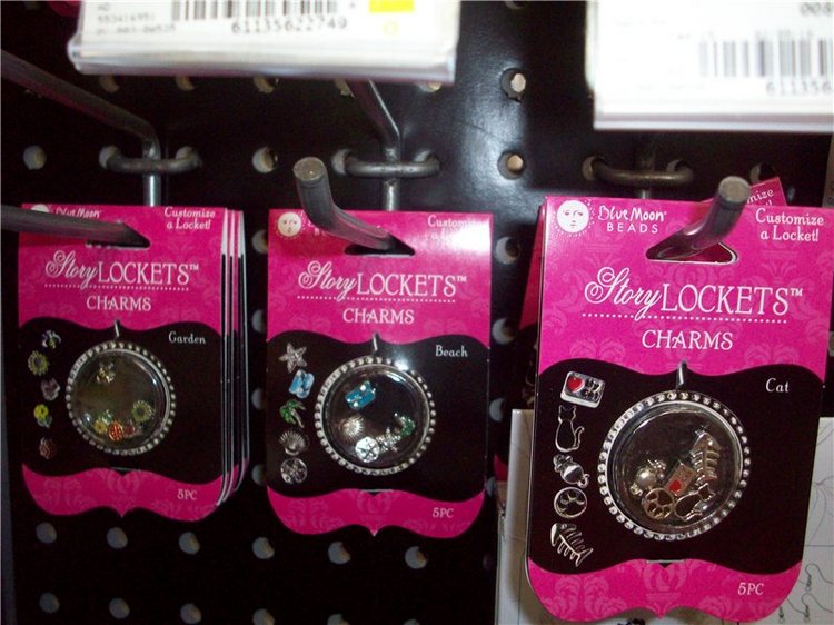 За океаном. Walmart — Музеи кукол и фабрики игрушек: фоторепортажи