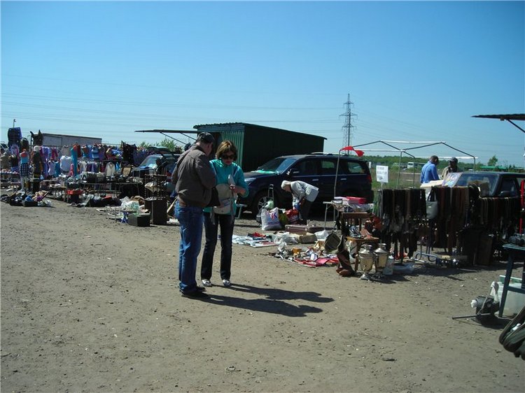 Барахолка - с нами рядом. Мы ее окинем взглядом | Бэйбики Барахолка - с нами рядом. Мы ее окинем взглядом