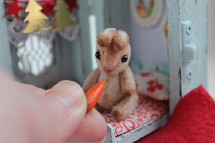 Рождественская коробочка — Румбоксы и кукольные интерьеры: фото (фото 7)