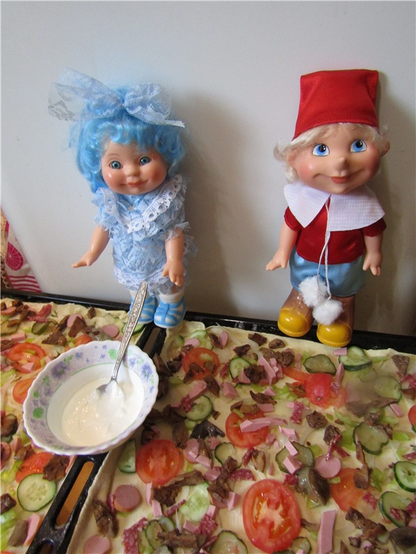 Мальвина - мастерица. Раз, два, три - готова пицца