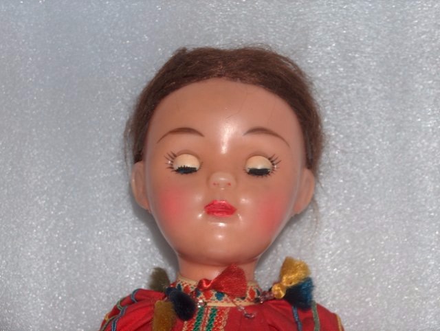 Фабрика 8 марта и серия "Куклы в старинных костюмах русских губерний"