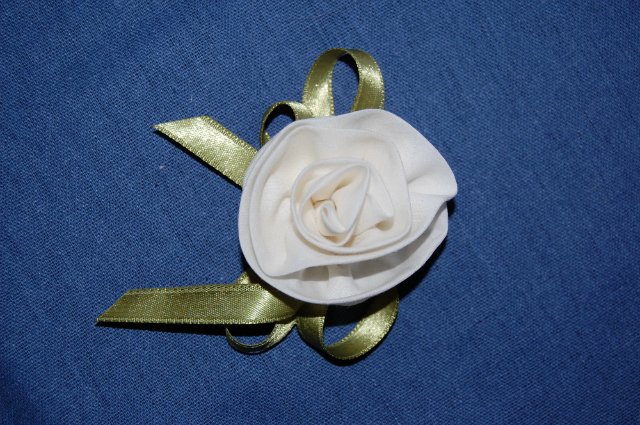 Белоснежная роза — Одежда и обувь для кукол своими руками: фото