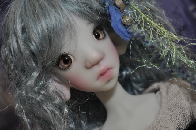 Моя серая Тобушка (Кайе Виггз) примеряет на себя новый образ и просит вашего совета