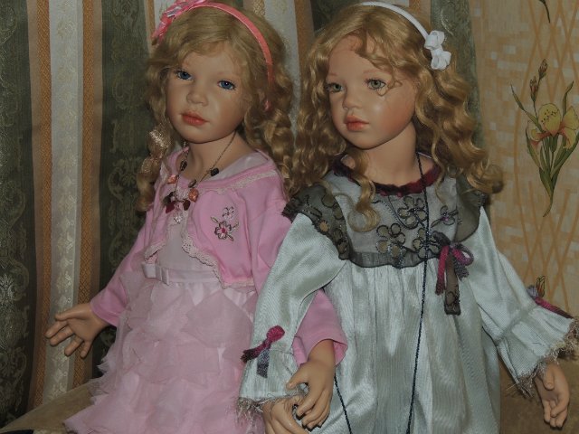 Сестрёнки заверушки Ливия и Паула. Куклы Zawieruszynski