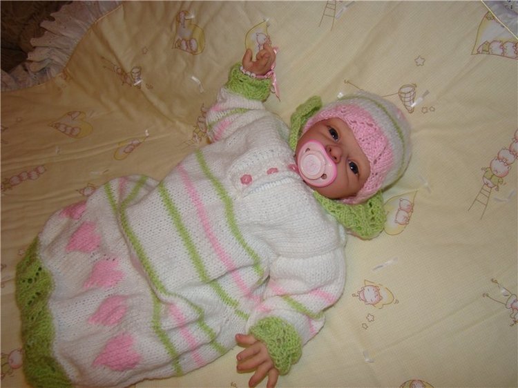 Новый вязанный наряд для куклы Эмми (фото 8)