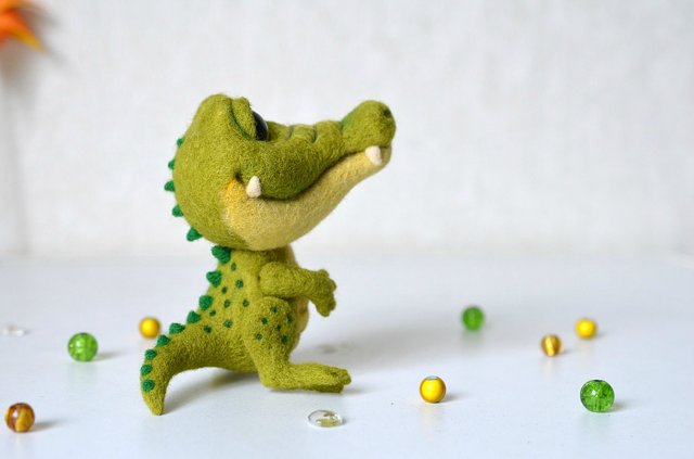 Крокодильчик Стив. Игрушка валянием своими руками (фото 3)