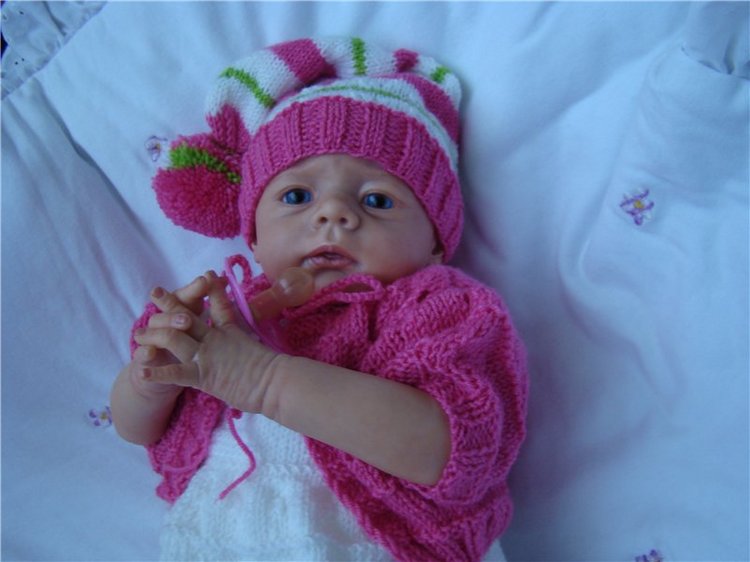 Наряды для Карлотты.Вязанные костюмы 2015)))