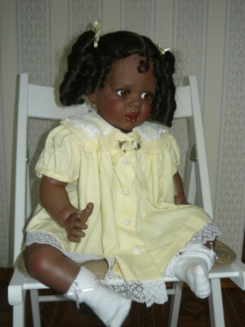 Хмурым пасмурным деньком — Куклы Fayzah Spanos (Файзах Спанос): винил и фарфор