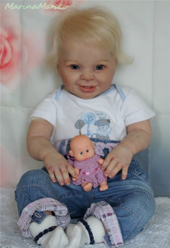 Весёлая хохотушка Маришка. Работа Марины Мацко