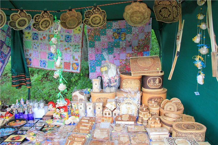 Троицкие гуляния у деревни Василёво, часть вторая. Архитектурно-этнографический музей под открытым небом "Василёво"