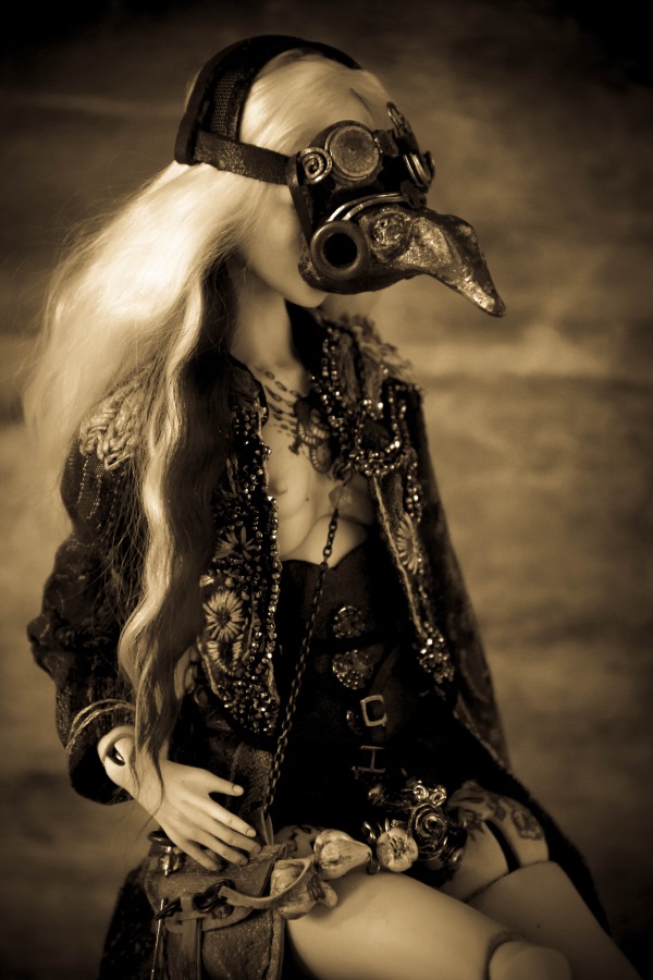 Фарфоровая кукла Plague doctor. Appoliona. Чумной доктор. Апполиона (фото 10)