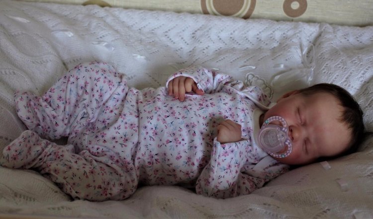 Моя новорожденная малышка Инди