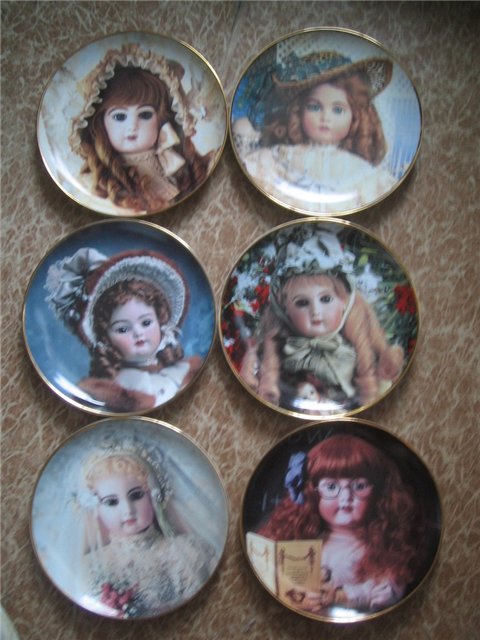 Моя коллекция тарелочек - куколок