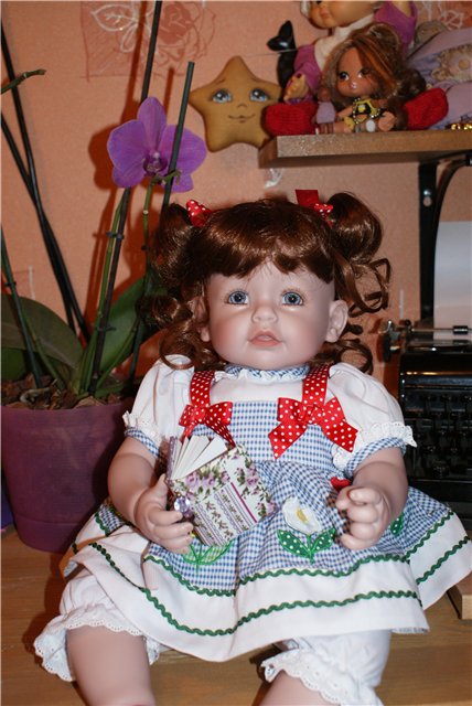 Книжка для малышки или "Почитай мне сказку..."