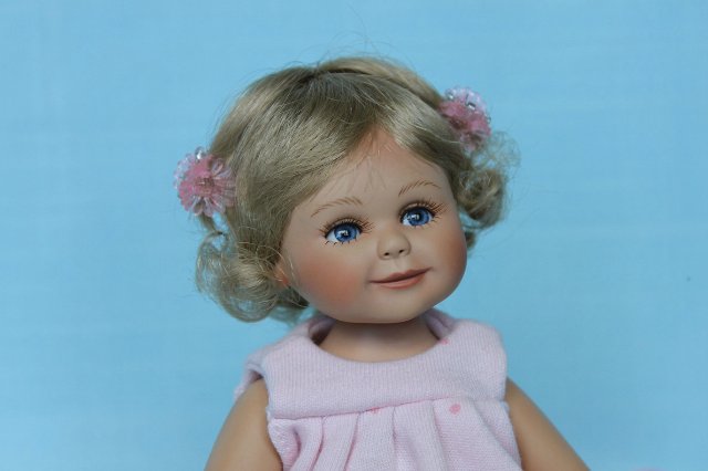 Фарфоровая кнопочка позирует на открытку! Габриела Мюллер для Мастерпис (фото 8)