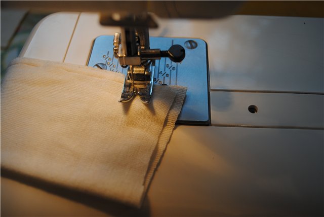 Носочки для винтажной или антикварной куклы своими руками. Просто и быстро. Пошаговая инструкция, как сшить носки для куклы из хлопкового трикотажа | Бэйбики Носочки для винтажной или антикварной куклы своими руками. Просто и быстро. Пошаговая инструкция, как сшить носки для куклы