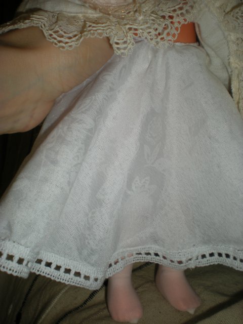 Не антикварное платье для не антикварной куклы