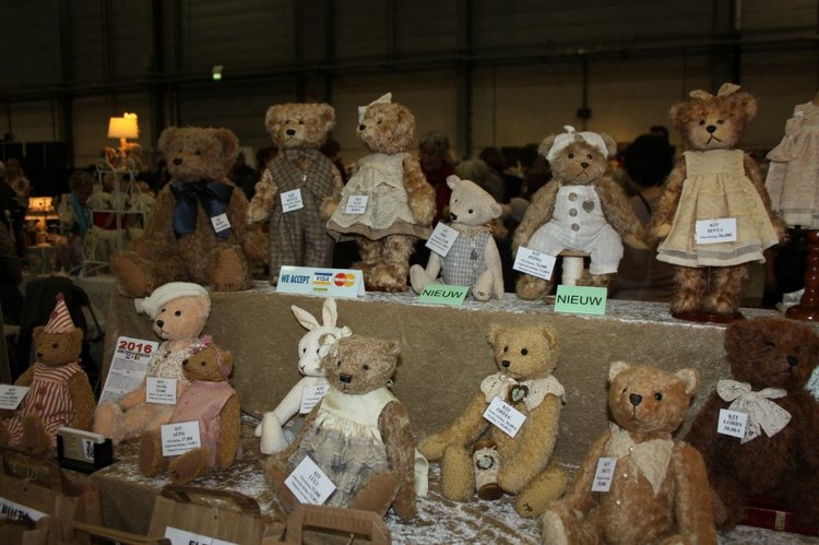 Выставка кукол, мишек тедди, кукольных домиков и миниатюры в Нидерландах 24-25 октября 2015 год. Часть пятая | Бэйбики Выставка кукол, мишек тедди, кукольных домиков и миниатюры в Нидерландах 24-25 октября 2015 год. Часть пятая
