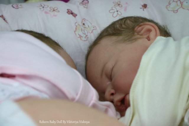 Близняшечки Ноа... Куколки реборн Виктории Вишни