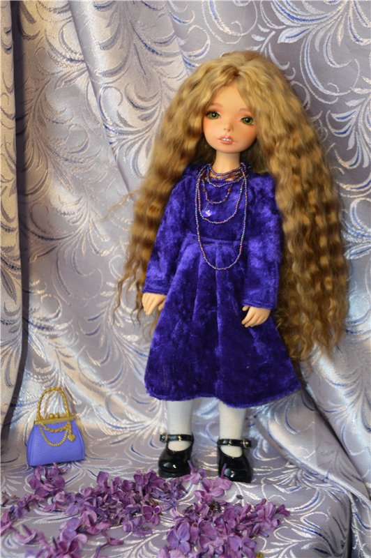 А нам фиолетово! Или у нас новенькая