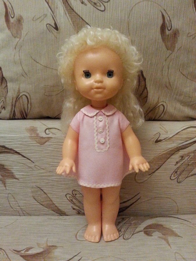 Родные туфли советской куклы Аси