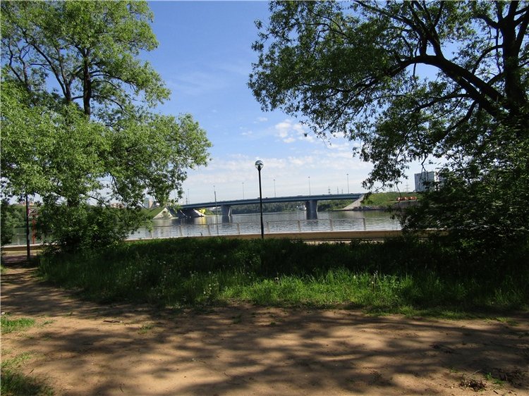 Непоседа Бетси Robert Tonner. Летний день в парке