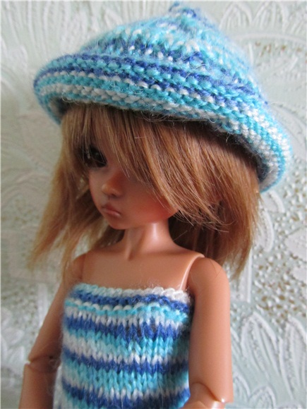 Маленькая девочка ищет своё солнышко (фото 10)