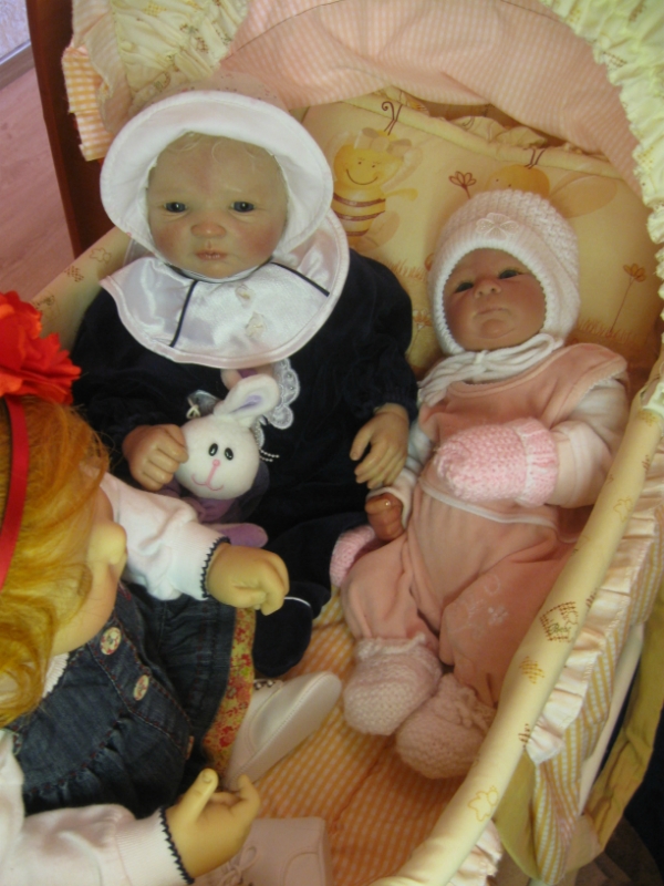 Мои старшенькие в няньках (фото 5)