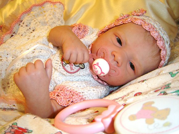 В ожидание весны.Кукольные наряды моих девочек