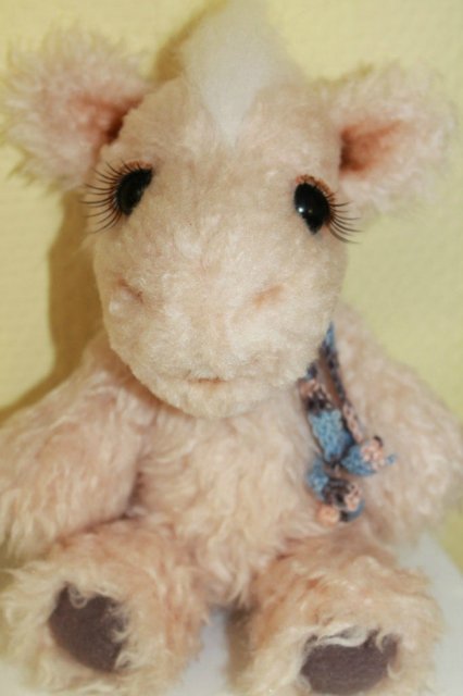 Лошадка Тедди. Авторская игрушка Елены Батуниной (фото 2)