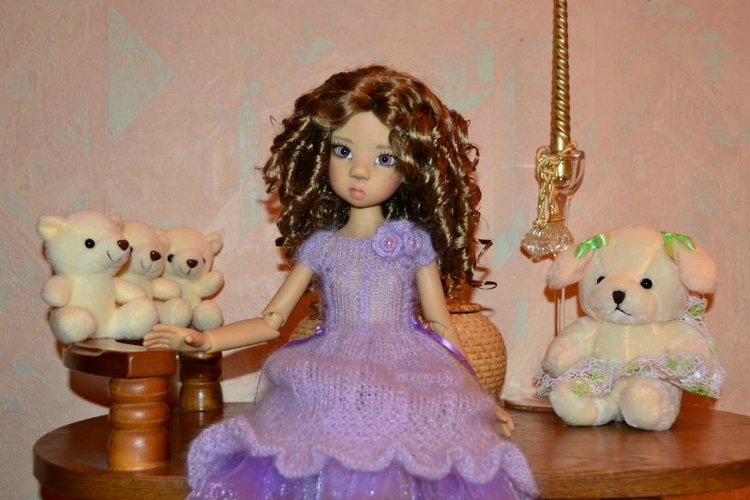 Платье + глазки = образ готов:) Larissa & Miki Kaye Wiggs