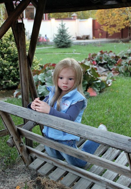 Весь день стоит как бы хрустальный, и лучезарны вечера... Куклы реборн Елены Ядриной