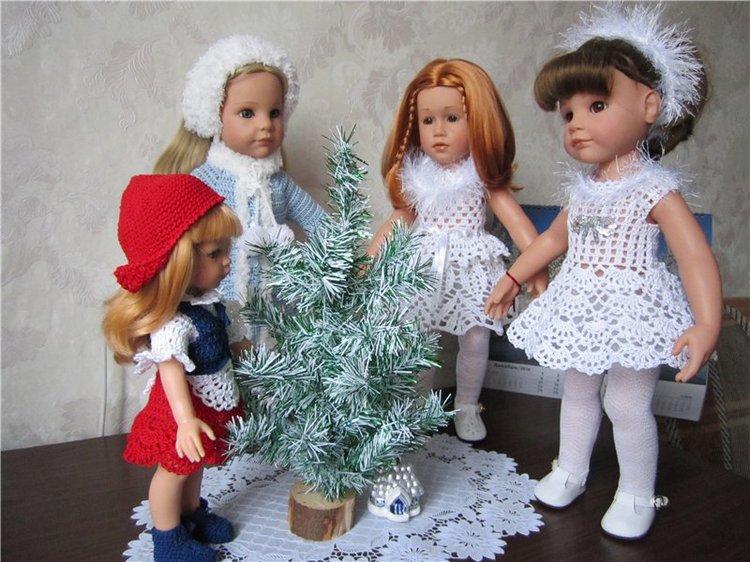 Обновки под ёлочку — Одежда и обувь для кукол своими руками: фото