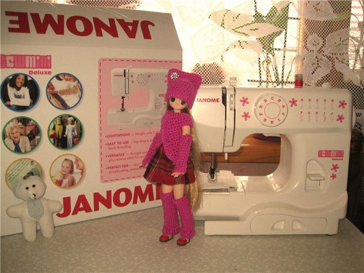 Наша новенькая. Швейная машинка janome