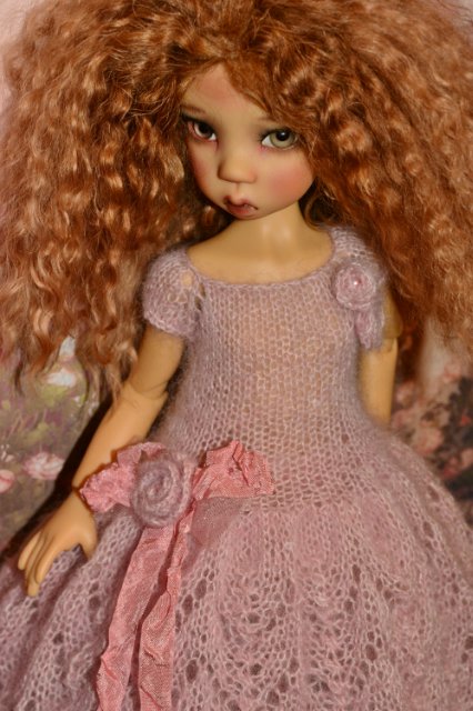 Весеннее настроение. Платья для кукол Kaye Wiggs