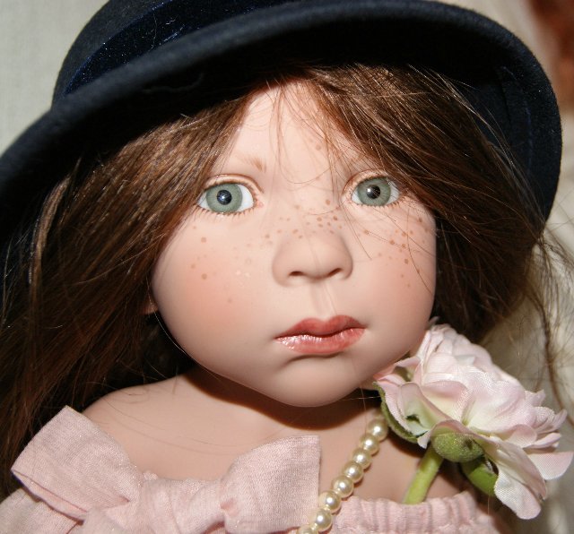 Девичий хор имени Nicole Marsollek Menzner. Коллекционные куклы Zwergnase