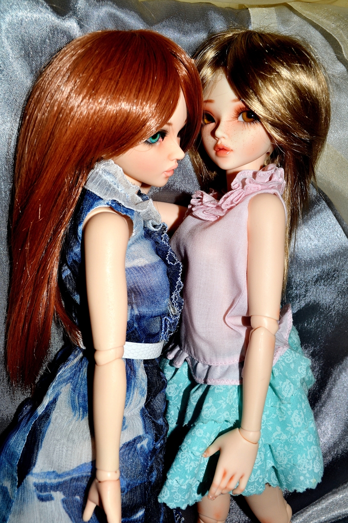 Две мои любимые звёздочки – сестрички-близняшки Хлоечки от Fairyland