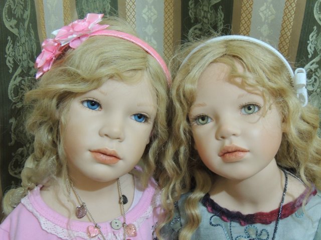 Сестрёнки заверушки Ливия и Паула. Куклы Zawieruszynski