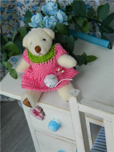 "Кукла превращается..превращается кукла... в очаровательную девочку... с глазами цвета неба...!" (фото 9)