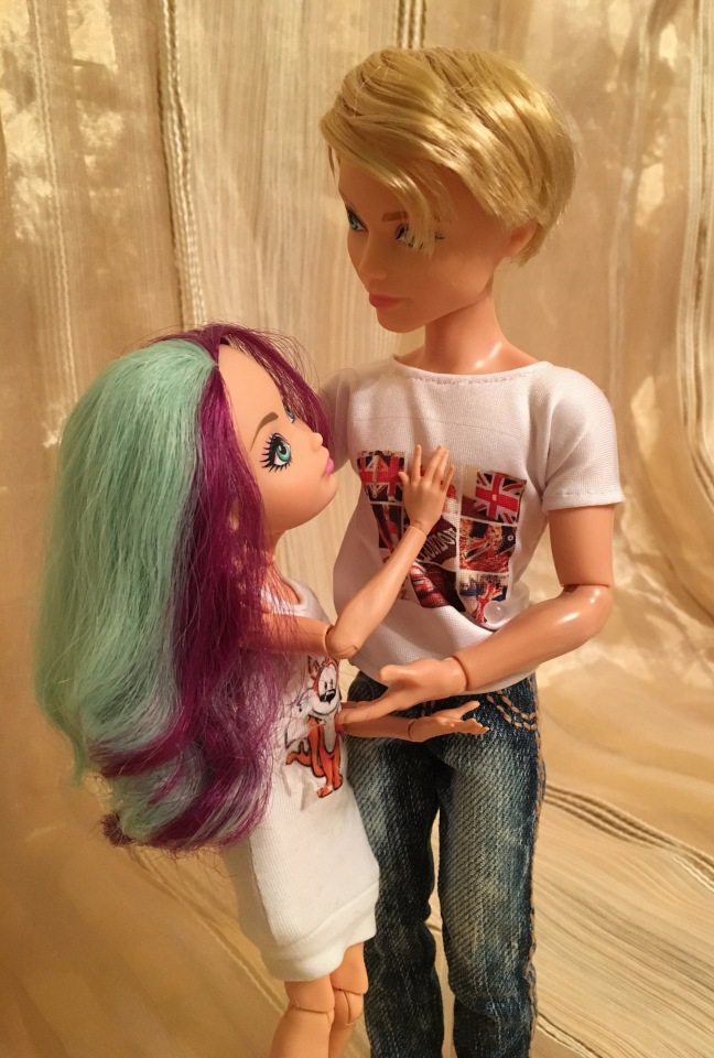 Этюд в персиковых тонах или коллекция монстров