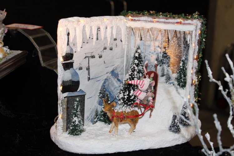 Все на выставку! Кукольные домики и миниатюра