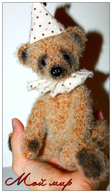 Мишка Альберт - игрушка вязанная крючком (фото 2)