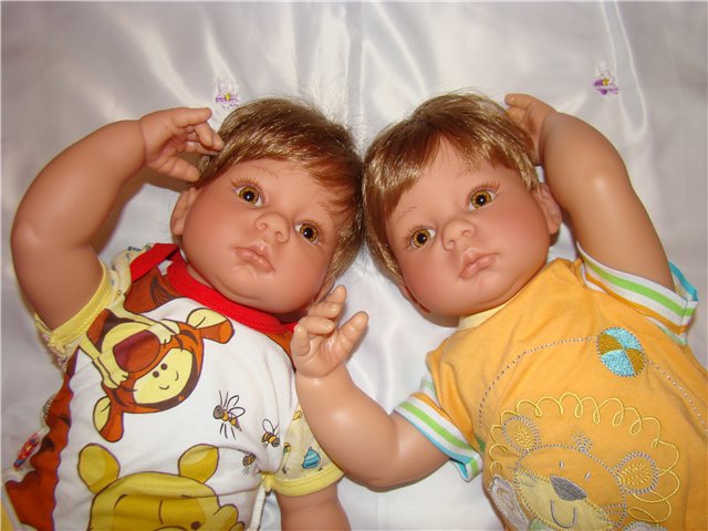 Три пары очаровательных двойняшек! Малышки от Ли Миддлтон "Кантри Шарм" (фото 6)